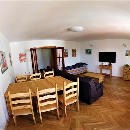 Apartment Galerie Marie Чеський Крумлов Екстер'єр фото