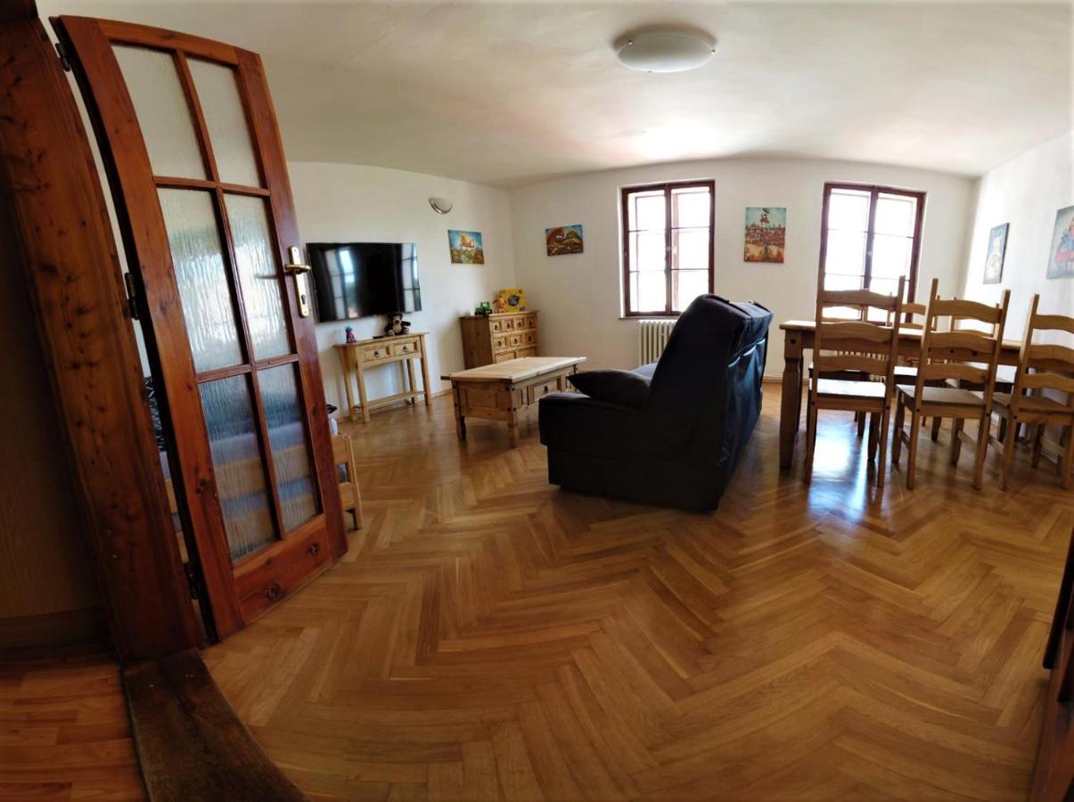 Apartment Galerie Marie Чеський Крумлов Екстер'єр фото